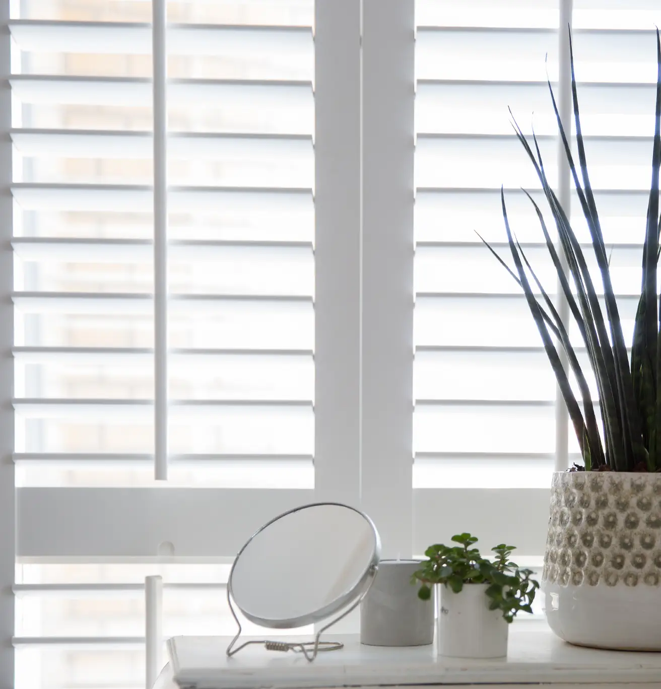 Base Line Shutters