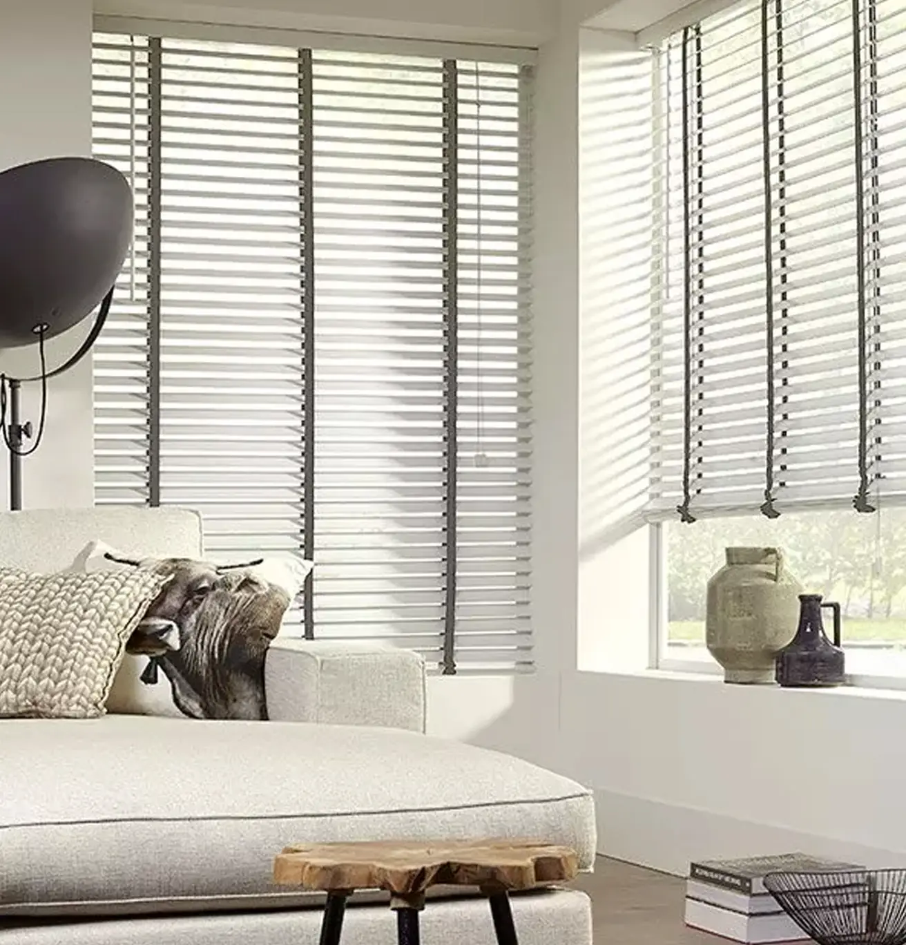 Shutters in woonkamer